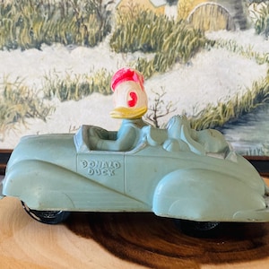 Vintage WALT DISNEY Donald Duck Pluto Viceroy SUN Rubber Company Toy Car 1940&#39;s
