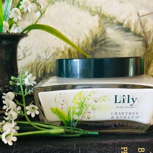 【希少！新品未使用】CRABTREE & EVELYN ローズ、LILY Crabtree Evelyn Lily - Etsy