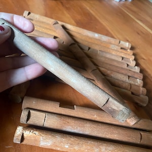 Lot of 20 Vintage Lincoln Logs
