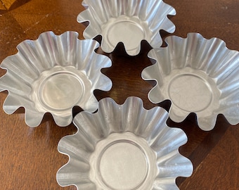 4 Vintage Fluted Tart Pans