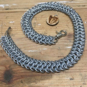32 - Delirious Roundmail - Hecho a mano - Cadena de billetera Chainmail - 2 pies - Acero galvanizado calibre 14