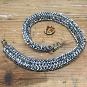 49 - Dragones Back - Cadena de cartera Chainmail - Hecho a mano - 2 pies - Acero galvanizado calibre 14