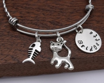 Cute cat name bracelet gift, cat with fish bone, cat jewellery, cat bangle, personalised cat gift, customised name, hand stamped