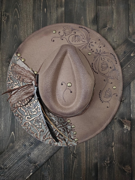 NWT  Brown Burned Fedora Cowdoy Hat With Genuine Leather Size OS Echo - Handcrafted Burned Distressed Pencil Brim Fedora Hat  main image 4