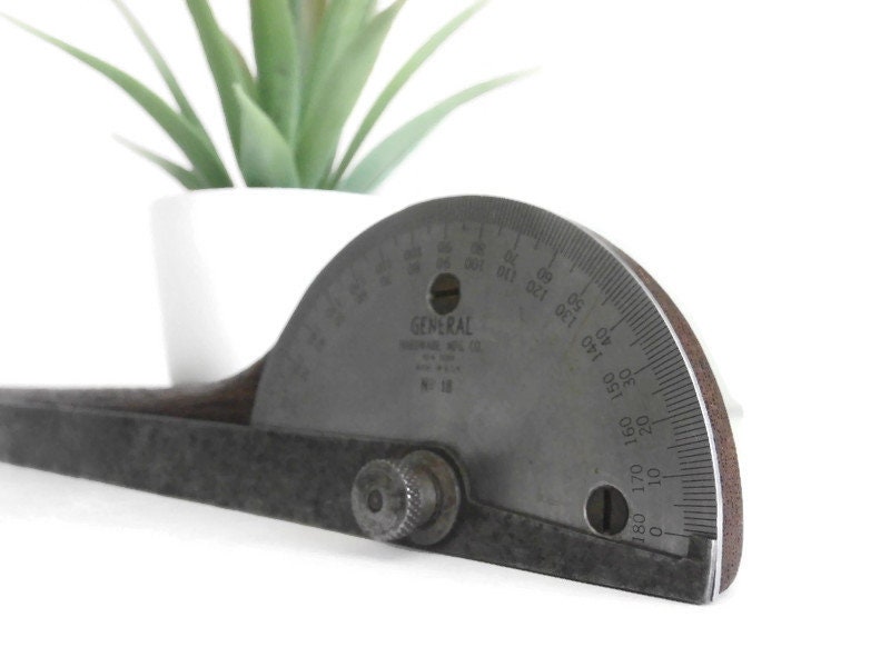 Protractor for sale Only 4 left at 70