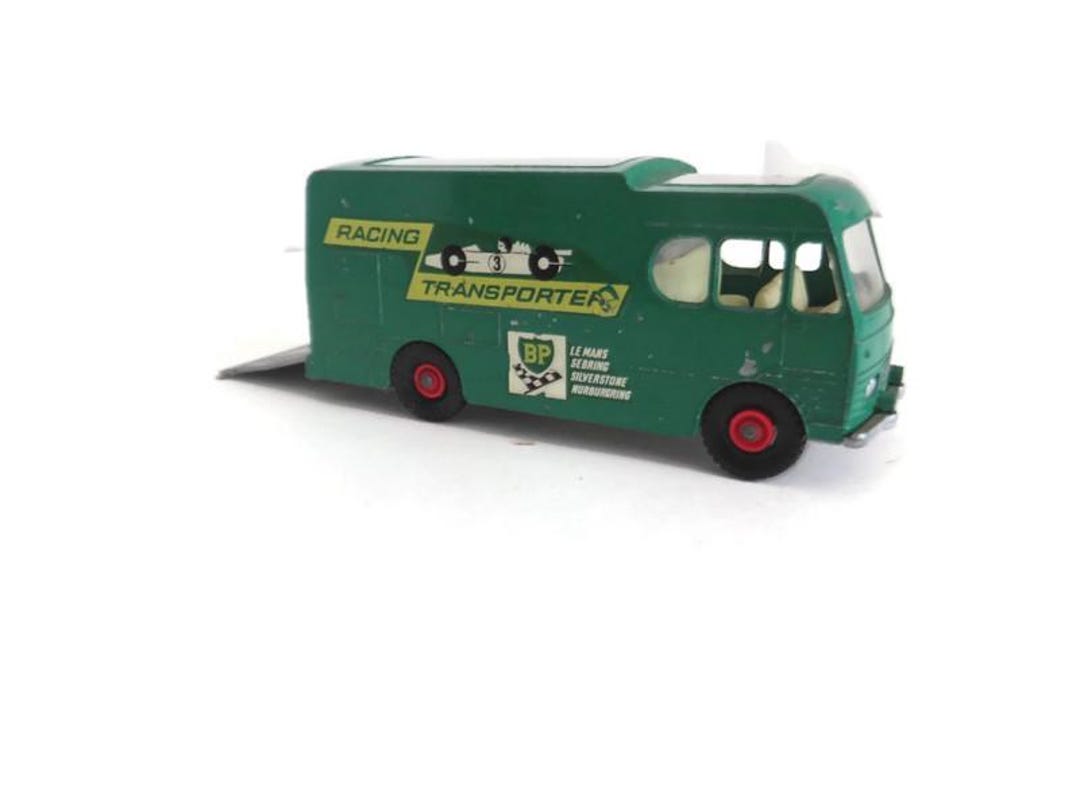 Vintage Racing Car Transporter Matchbox Major Pack #M-6 Toy