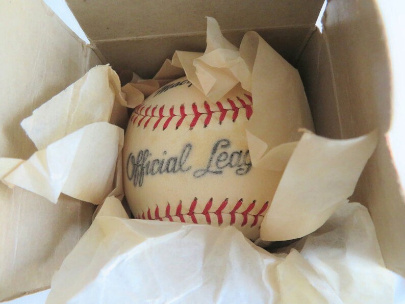 Official League Baseball - Thumbnail 5