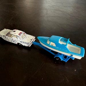 MATCHBOX LESNEY N°34 Volkswagen Campervan dans sa boîte d'origine EUR 63,45 - FR