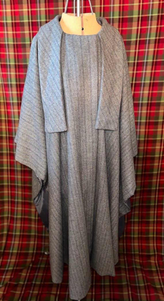 Grey Herringbone Cloak, Snap Front VOLUP Sz 3x-4x