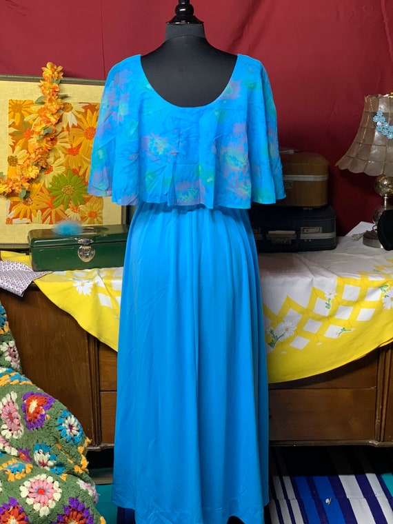 Nadine Harper, Vintage Blue and Floral Sleeveless Dre… Gem