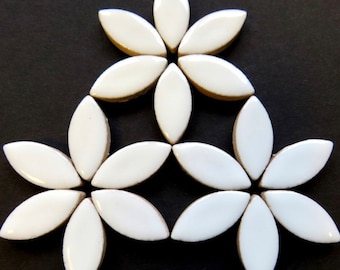 Mosaic Tiles 25mm Ceramic Petals//White (25 count)//Leaves or Petals//Mosaic Tiles//Mosaic Surplus
