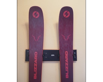 Ski Holder / Rack