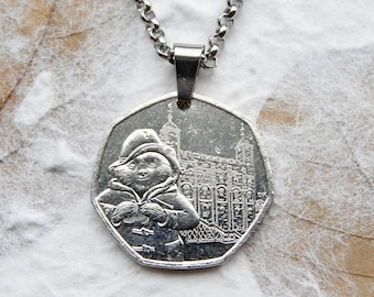 Genuine Paddington Bear in front of the Tower of London coin necklace - limited edition - Michael Bond - book jewelry - United Kingdom