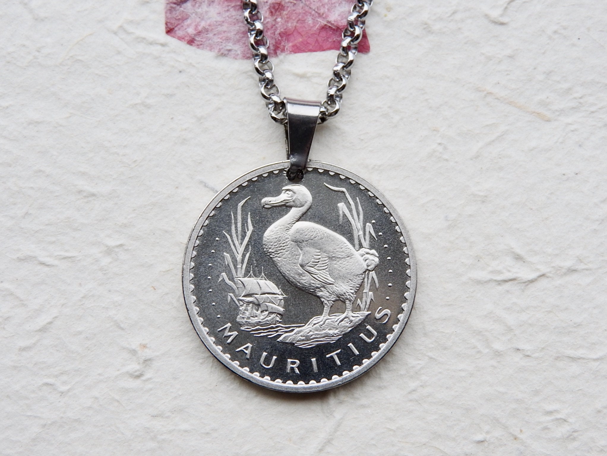 Dodo necklace best sale