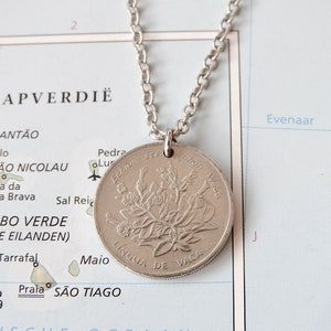 Cape Verde coin necklace/keychain 5 different designs globetrotter turtle personalized Cape Verde necklace sailboat contra Bruxas Coin necklace 3