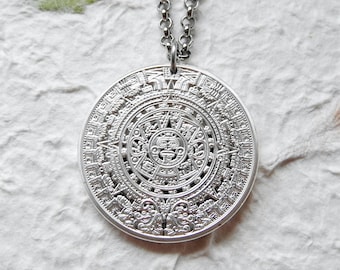 Maya Aztec calendar silver coin token necklace - Mexico necklace - Aztec gift - sun calendar - Mexico souvenir - Maya gift - Piedra del Sol