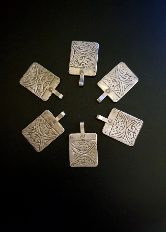 Morocco - Vintage set of 6 Berber silver pendants 