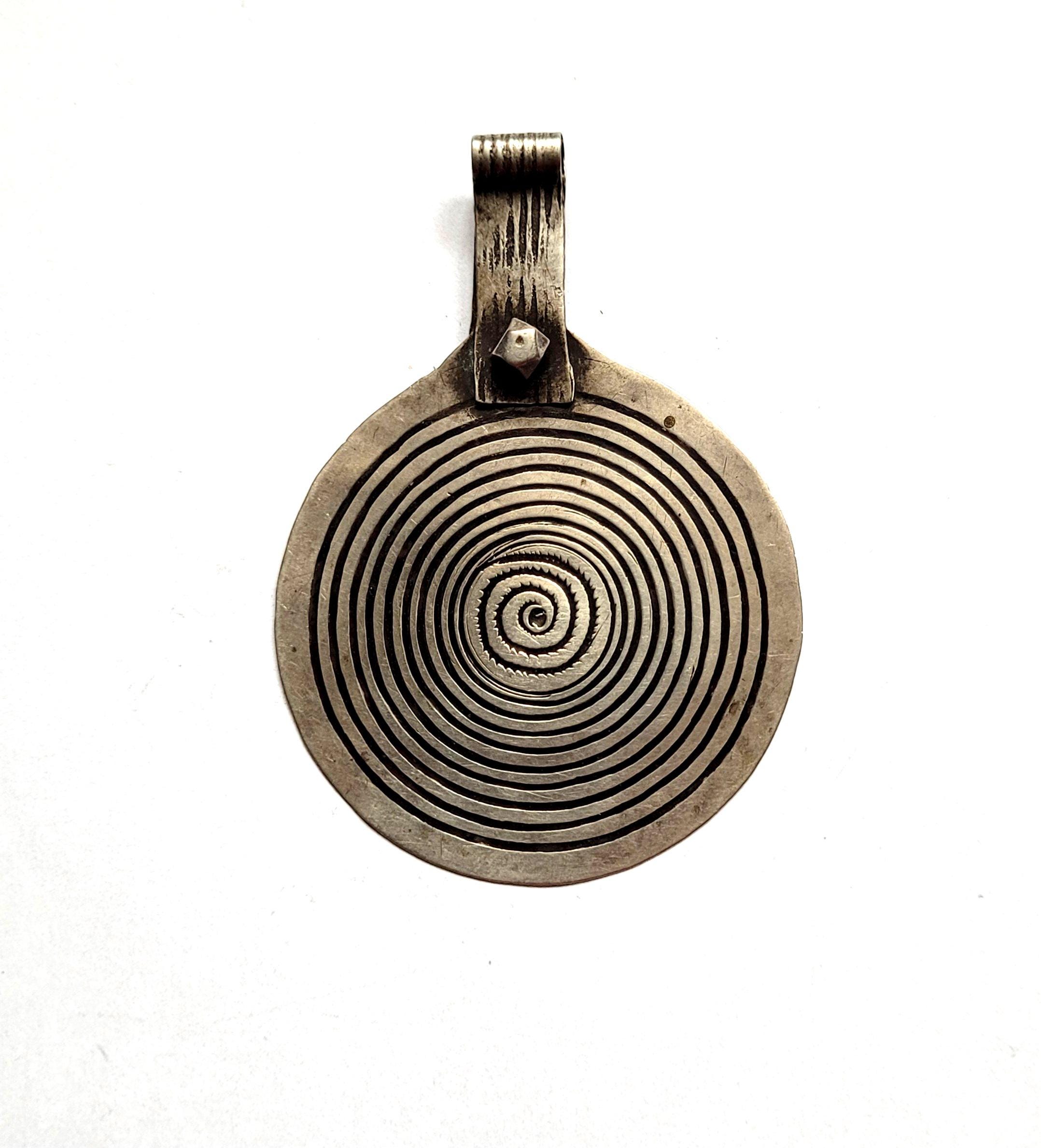 Ancien pendentif berbère - France