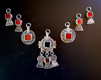 Morocco - 7 old silver pendants and red glass beads tribe of "Ida or Nadif" for Necklace Moroccan Middle Atlas