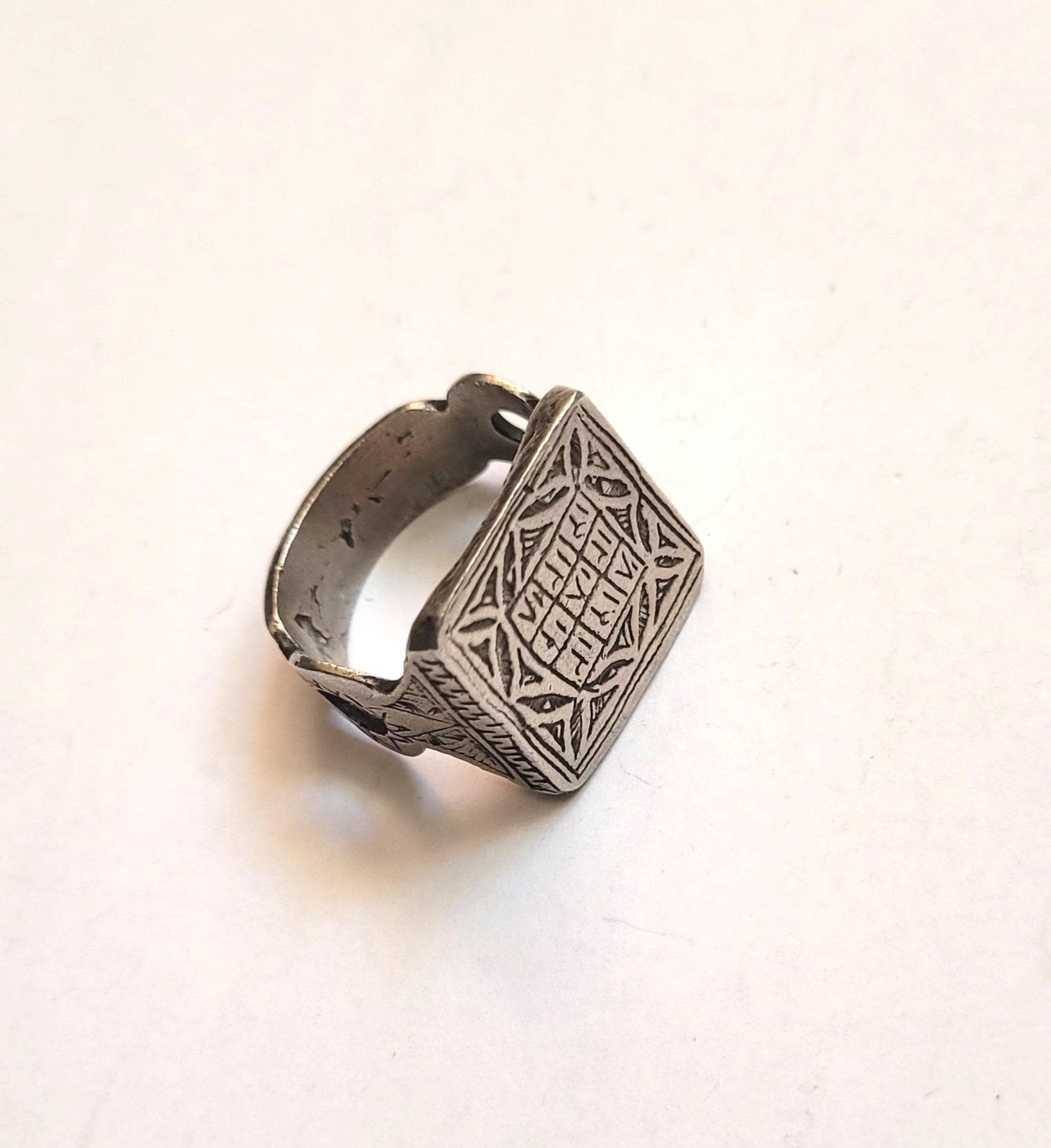 Talismanic Ring – Protective Magic Square – Silver – Tuareg