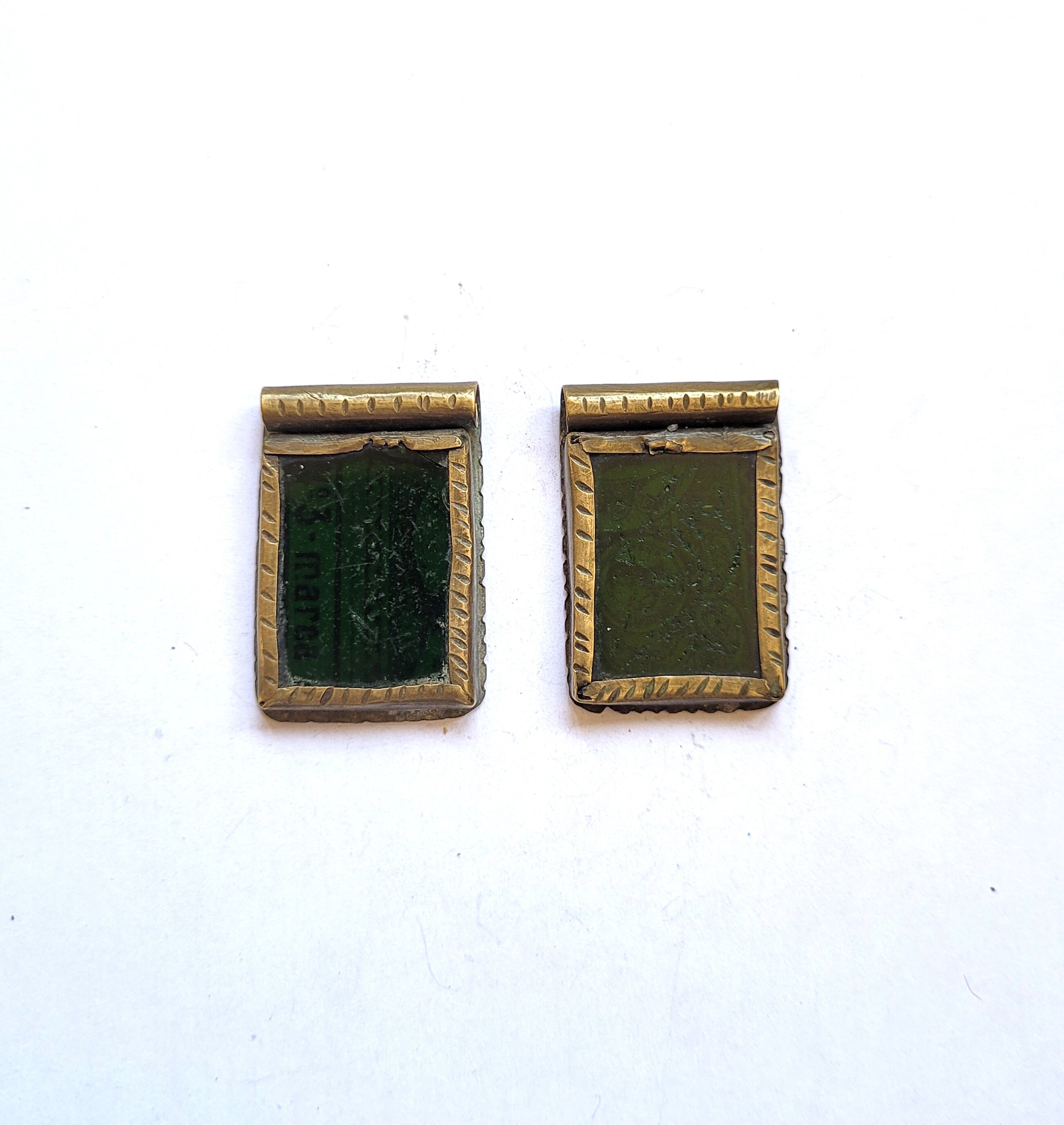 Rare Paire d'antiques Amulettes en Laiton et Verroterie - Talismans Boites à Coran Kitab Maroc