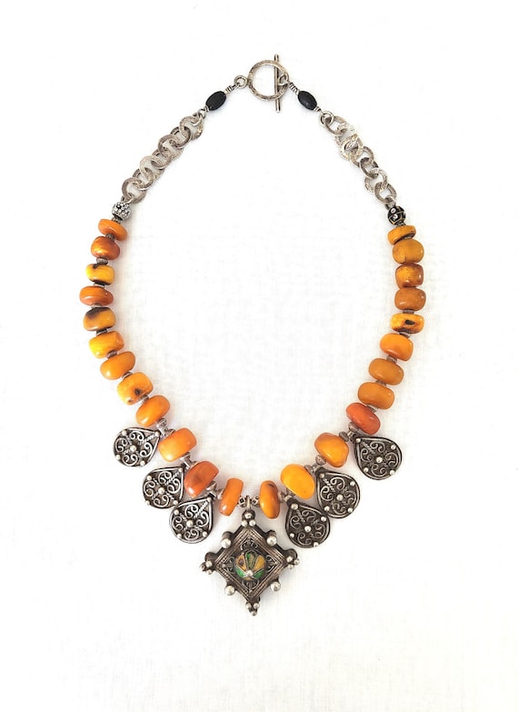 Morocco - Rare old Berber necklace, genuine Amber… - image 1