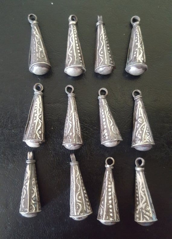 Morocco - Antique Berber (8) silver Cones pendant 