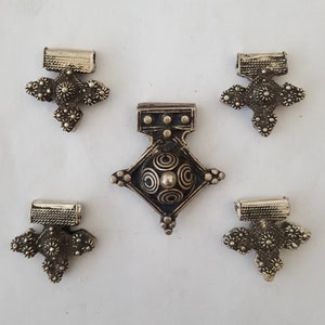Morocco – Lot of 5 silver cross “Boghdad” - Traditional Tribal Symbols