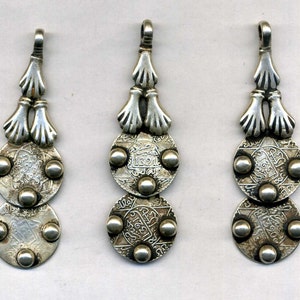 Morocco - silver pendants with ancient coins held by 3 hands of fatima (lot of 3)