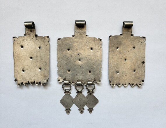 Pendentif Ancien Berbère En Argent Massif Niellé - Bijou Ethnique Antique, Occasion