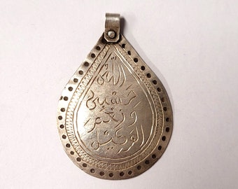 Koranic Amulet pendant in silver