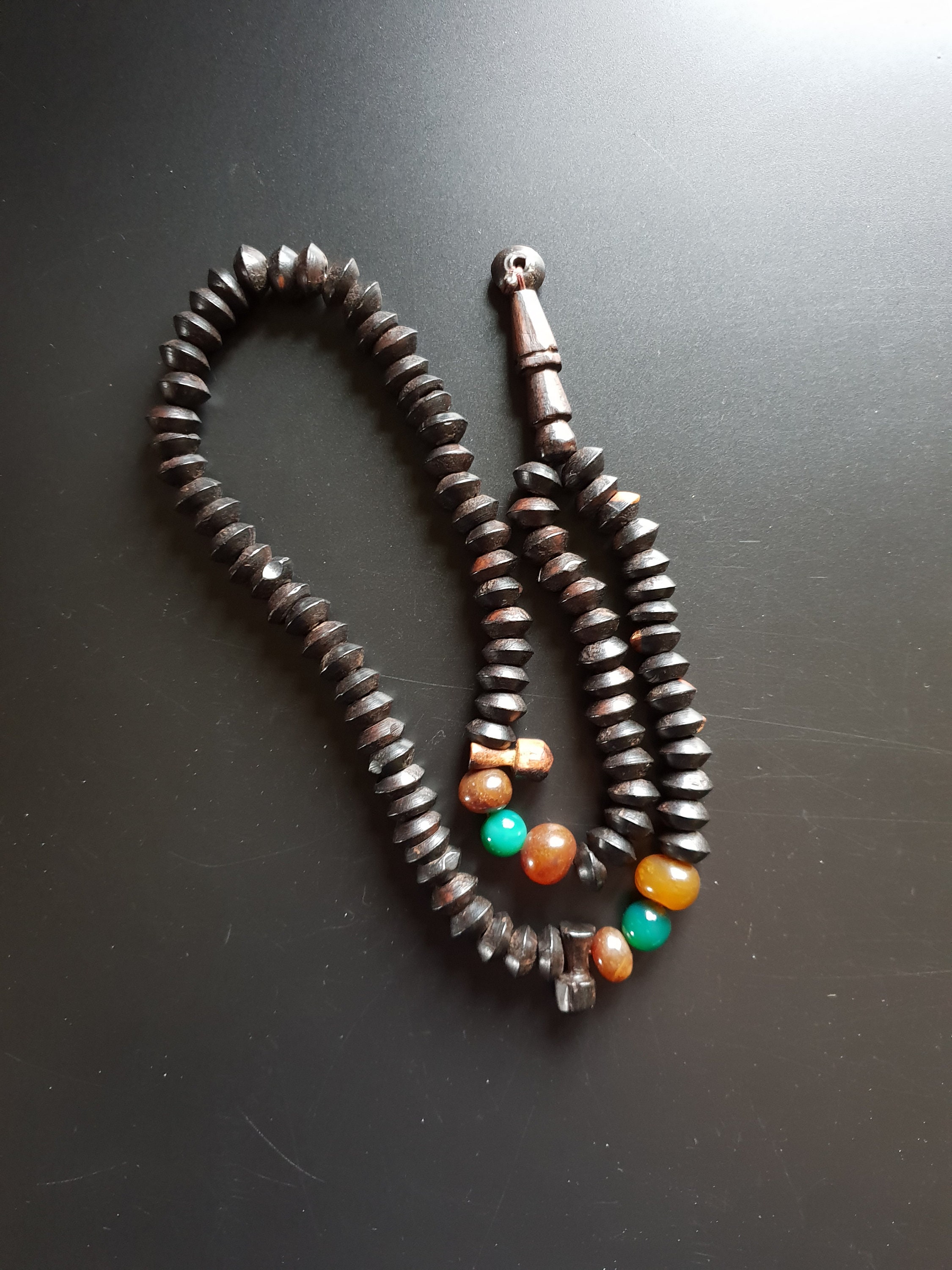 Mauritanie - Tasbih en Bois Ebène et Perle Agate