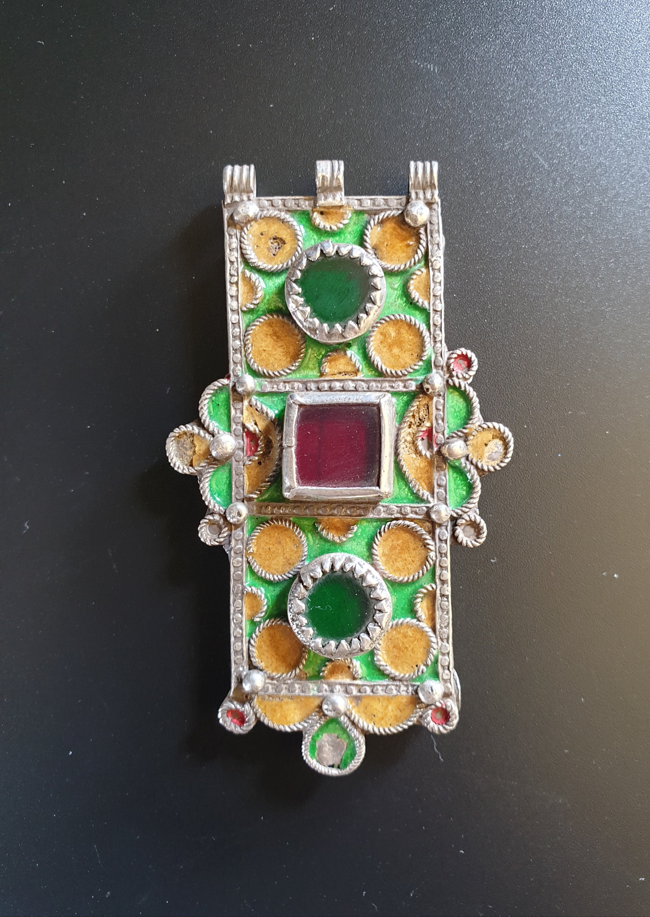 Amulette Hirz en Argent Émaillée et Verroterie - Talisman Maroc