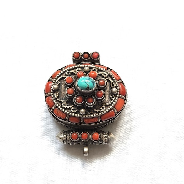 GAU – GHAU lourde Amulette -Boîte de prière tibétaine - Pendentif Argent sterling, corail et turquoise