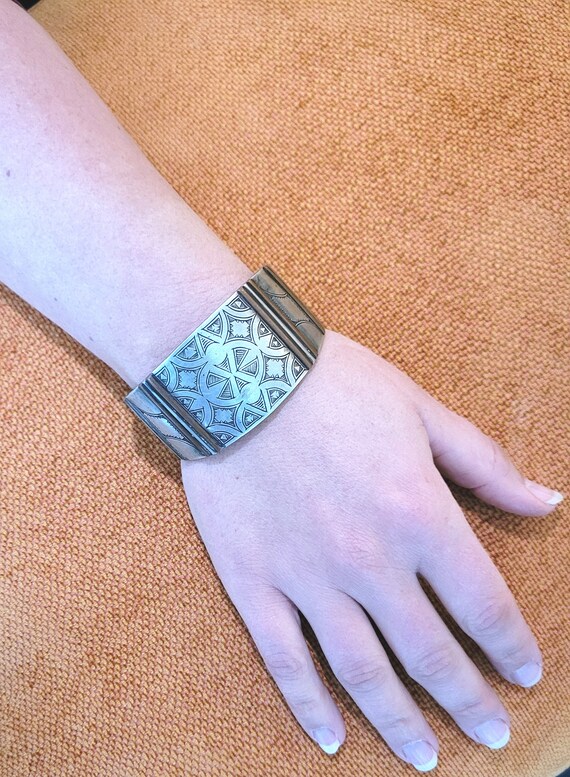 Tuareg Open Cuff Bracelet in Silver and Copper - Finely Chiseled