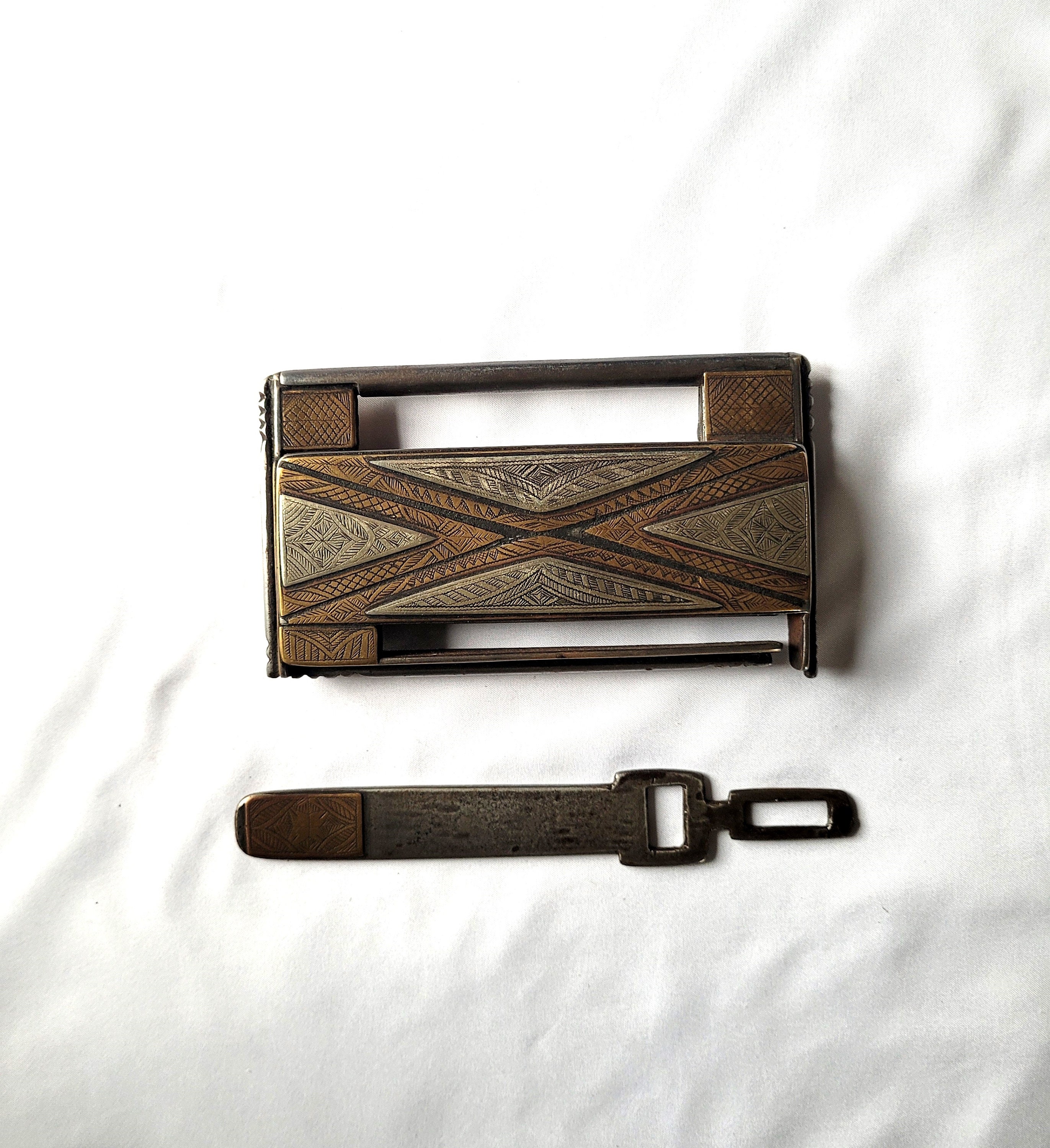 Cadenas Touareg Finement Ciselé Cuivre - Laiton Mali