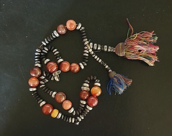 Mauritania - Tasbih in ebony wood, glass and agate beads