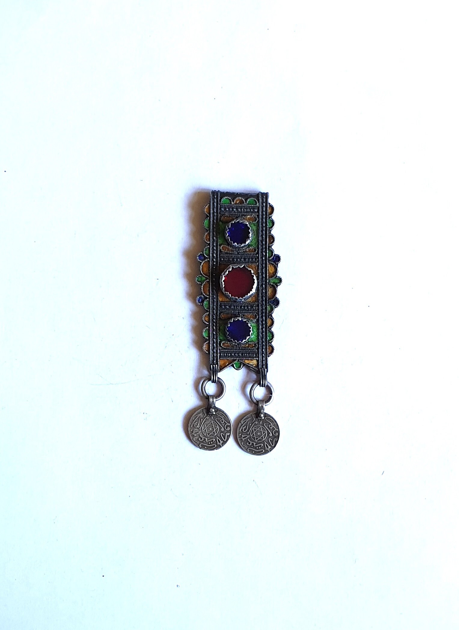 Maroc Ancienne Amulette Hirz ou Herz Pendentif Argent Émail et Verroterie Cabochons