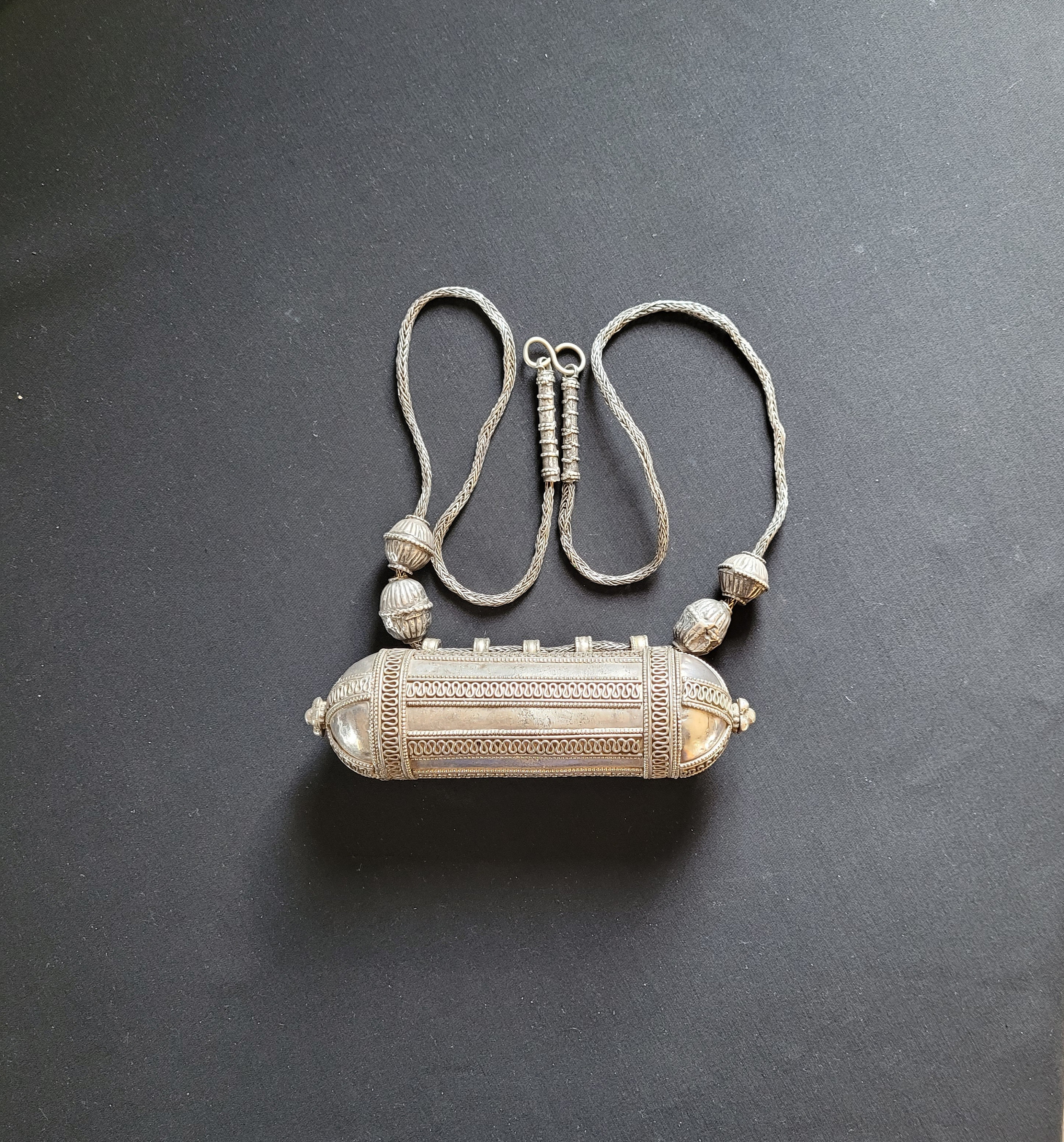 Ancienne Amulette - Hirz ou Herz en Argent Porte Document Verset Du Coran Yemen