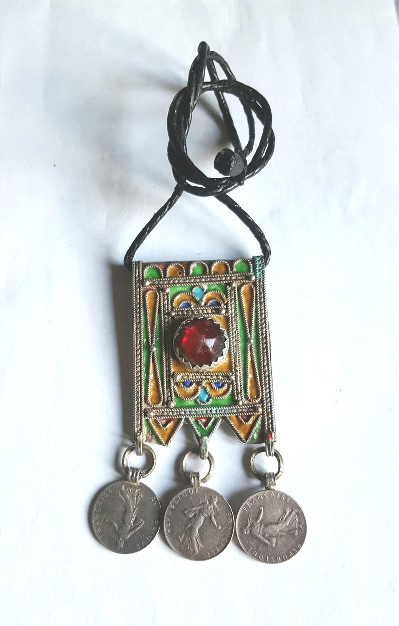 Collier Mi-long Avec Pendentif Berbère En Argent 925 - Occasion, Style Ethnique