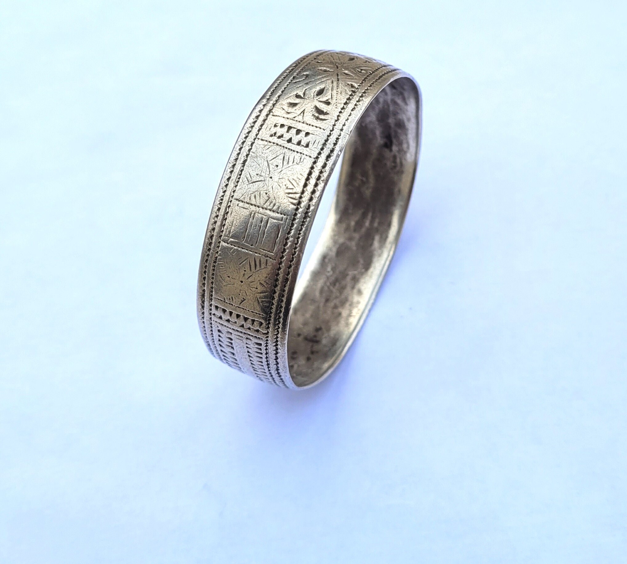 Bracelet Berbère En Argent Massif Du Haut Atlas - Ancien - Sans Fermoir - Occasion Conservé
