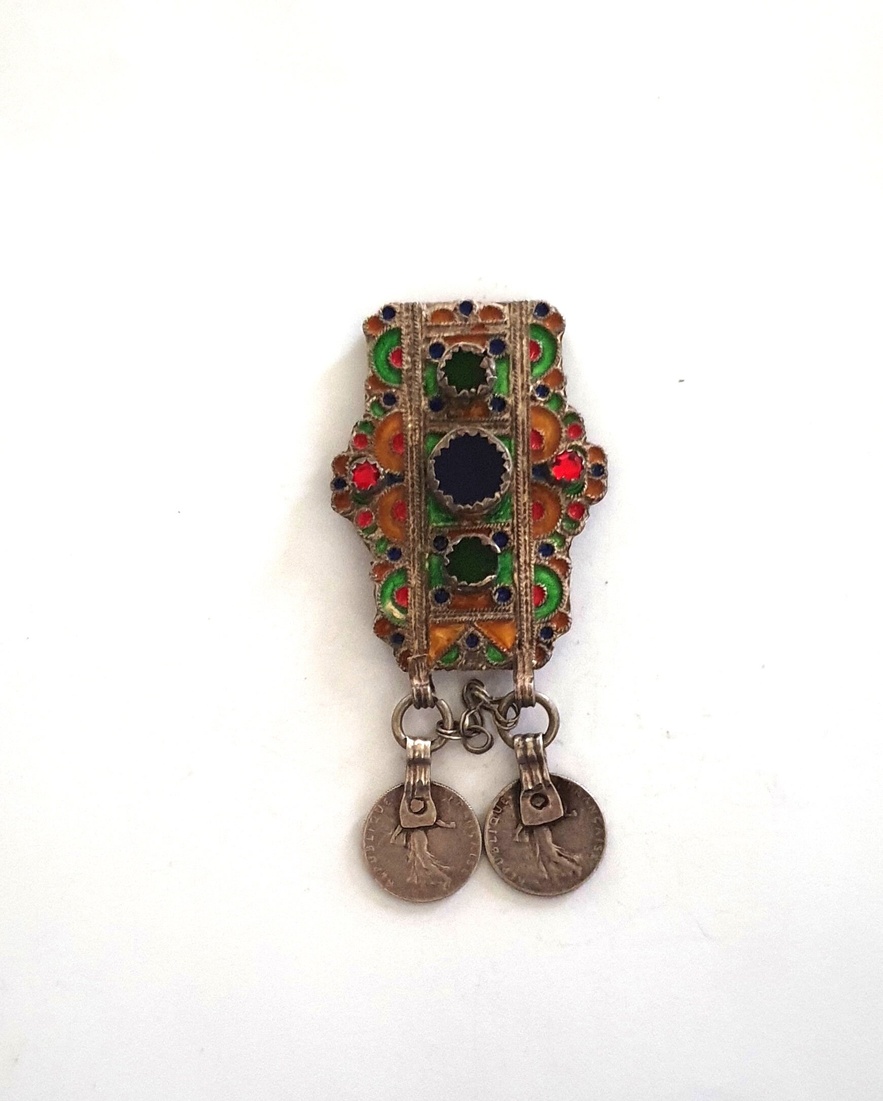 Maroc Ancienne Amulette ou Talisman Hirz Herz Pendentif Argent Émail et Verroterie Cabochons