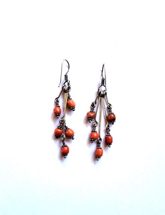 Boucles D'oreilles Anciennes En Argent - Perle Grise Et Corail Rose - Fermoir Dormeuse