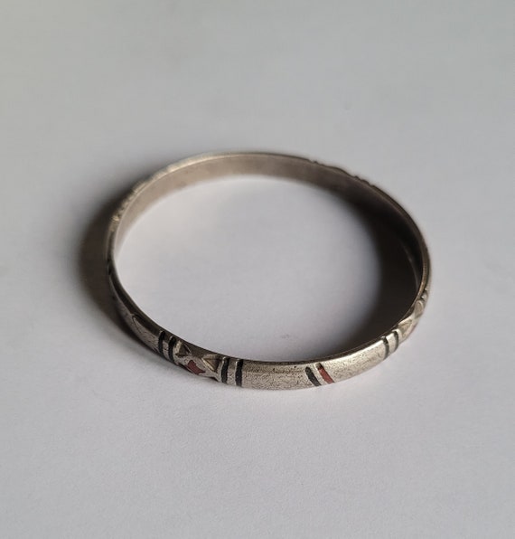 Saharawi bangle bracelet in silver and enamel - G… - image 4