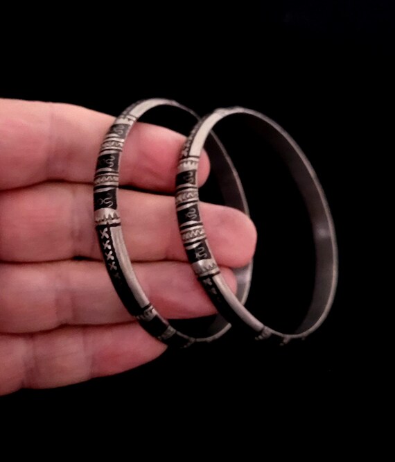 Pair of Tuareg Silver Bangle Bracelets – Mauritania - Etsy