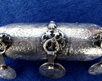 Boutique Vintage Sterling Silver MDEMA Belt *RARE* Morocco - Great MDEMA Silver Belt 2 Rows Totaling 34 Pieces  main image 4
