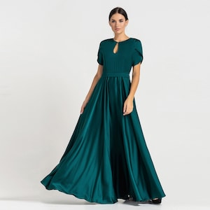 Emerald green cocktail dress for wedding, Long flowy dress with sleeves, Full circle dress, Maxi mother of the bride dress TAVROVSKA