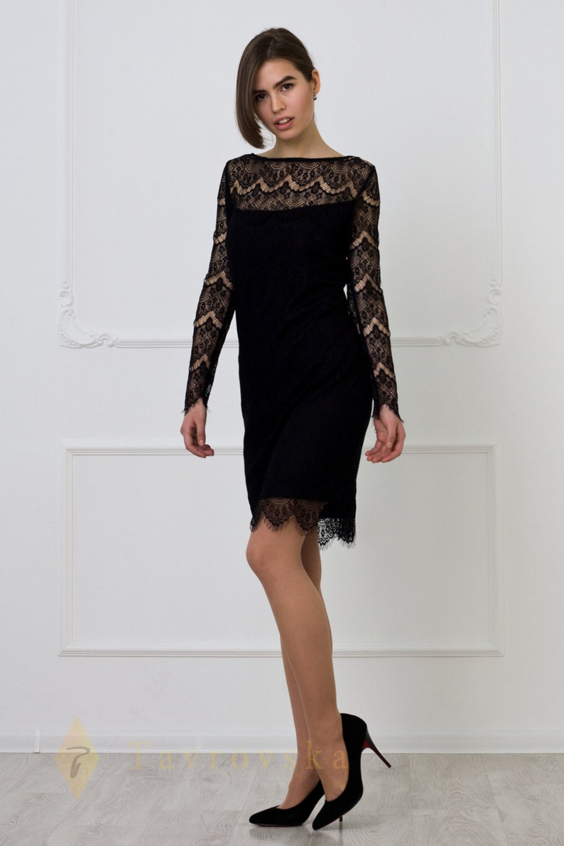 black drop waist maxi dress Short Sleeve Dress-FINAL SALE Black Dress – Santa Color:Paprika Ava Presley Dress 26357