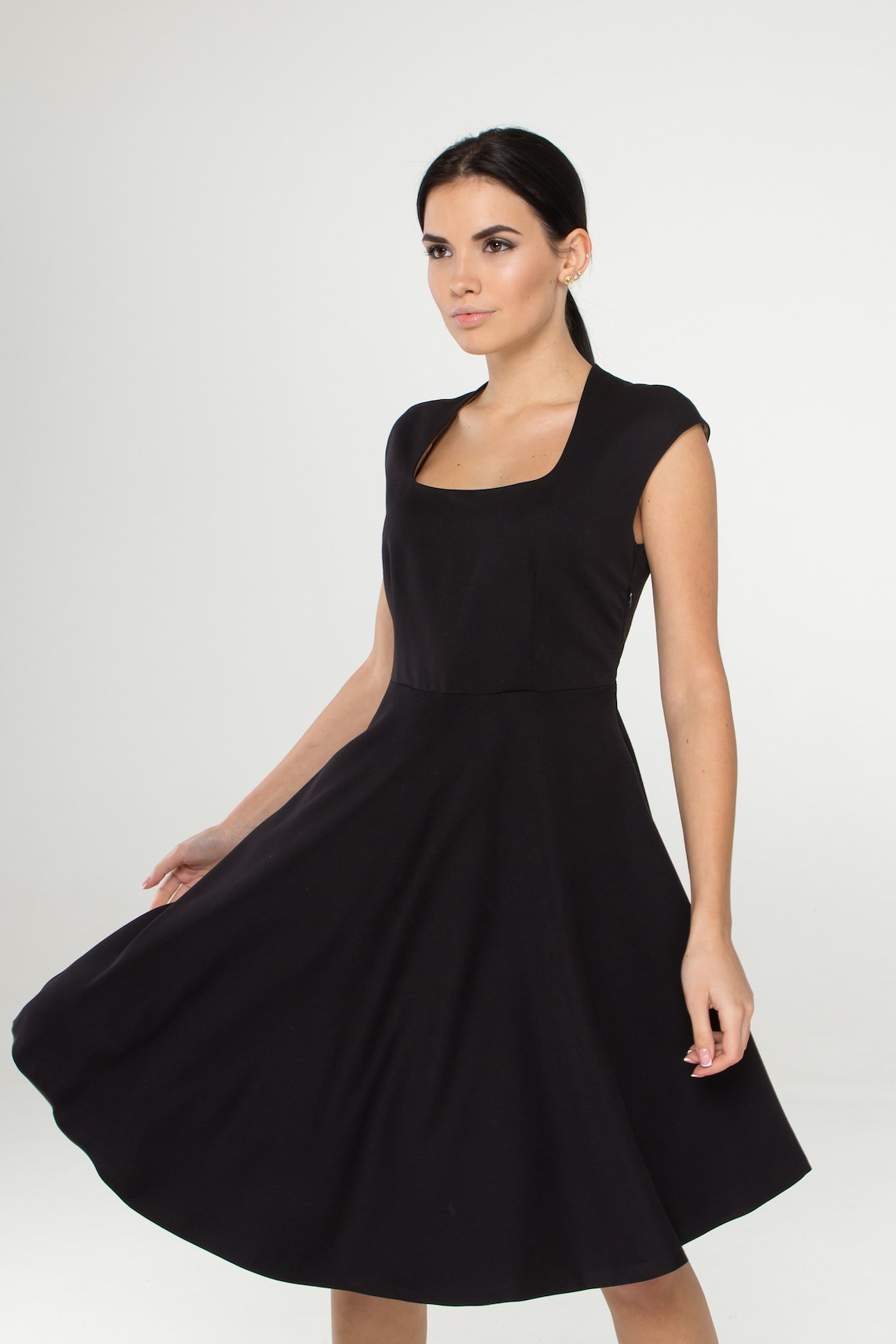 black club dress Ignite Strappy Halter-Neck Asymmetric Maxi – L London Size:Age 9 HP10 Birthday outfit — Golden