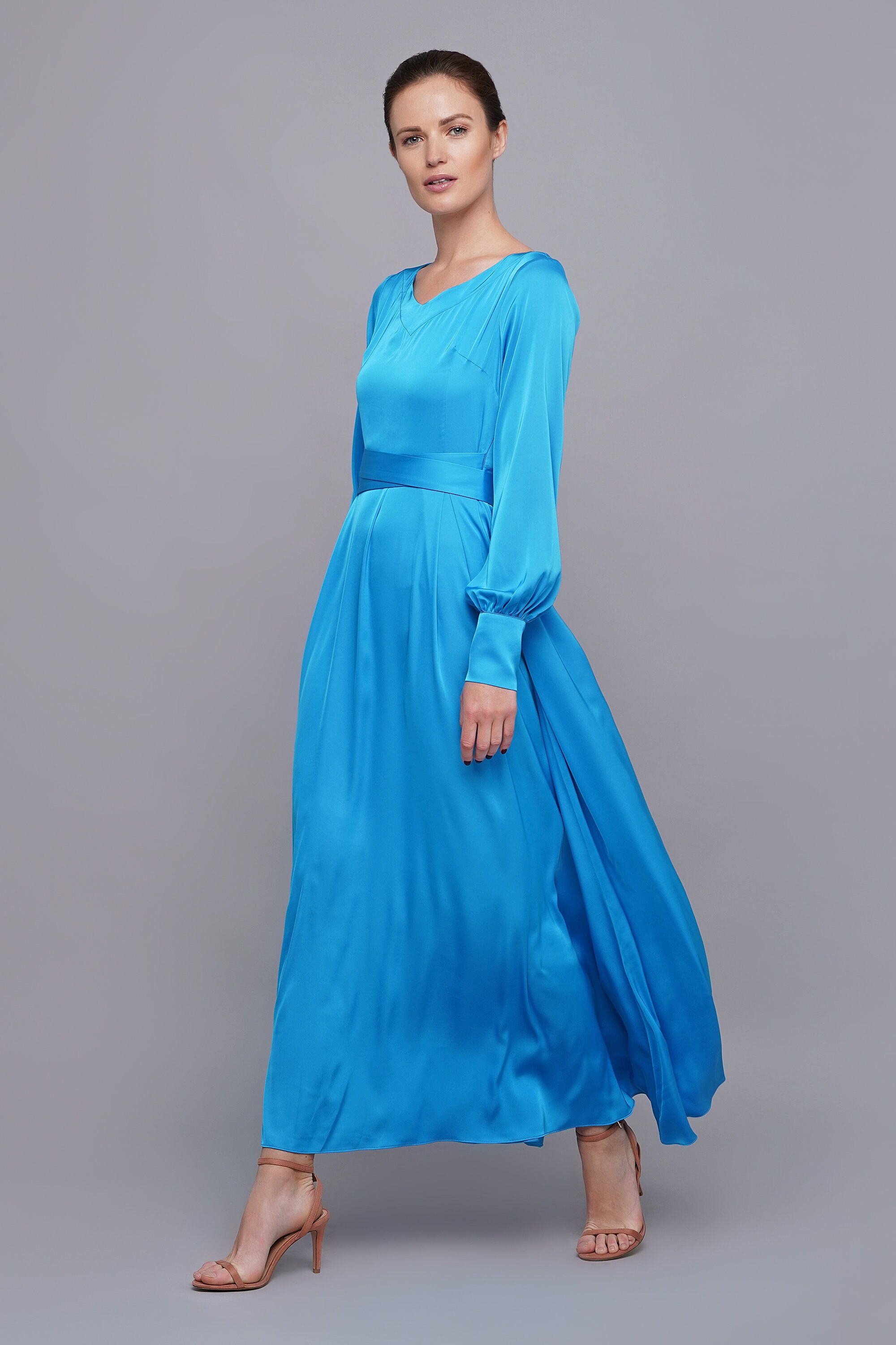 wedding guest dresses with sleeves Ever-Pretty Flowy Glitter V-Neck Long Sleeve Twist Knot A-Line Midi Mother of the Bride Dress takers and adventure Leely Women Blue Floral Long